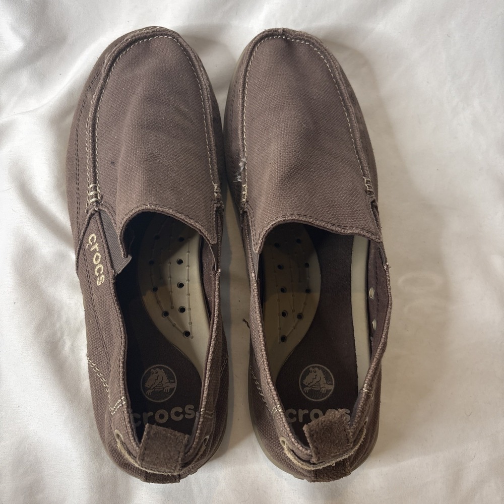 Crocs Walu Slip On Men 12 Canvas Brown Loafer Comfort Casual Shoes Beach Coastal - Picture 6 of 9
